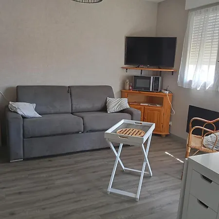 Equipe Refait A Neuf Apartment *